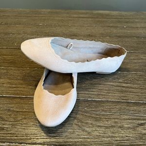 Wide Scalloped Ballerina Suede Flats